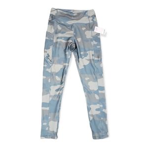 Ebb & Flow Active 7/8 Leggings Size Large